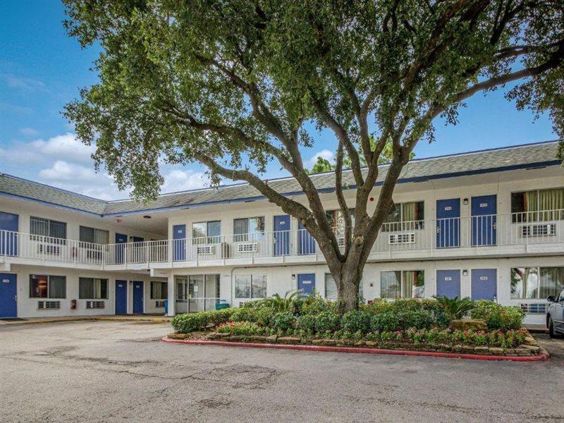 Motel 6-Conroe, Tx Exterior photo