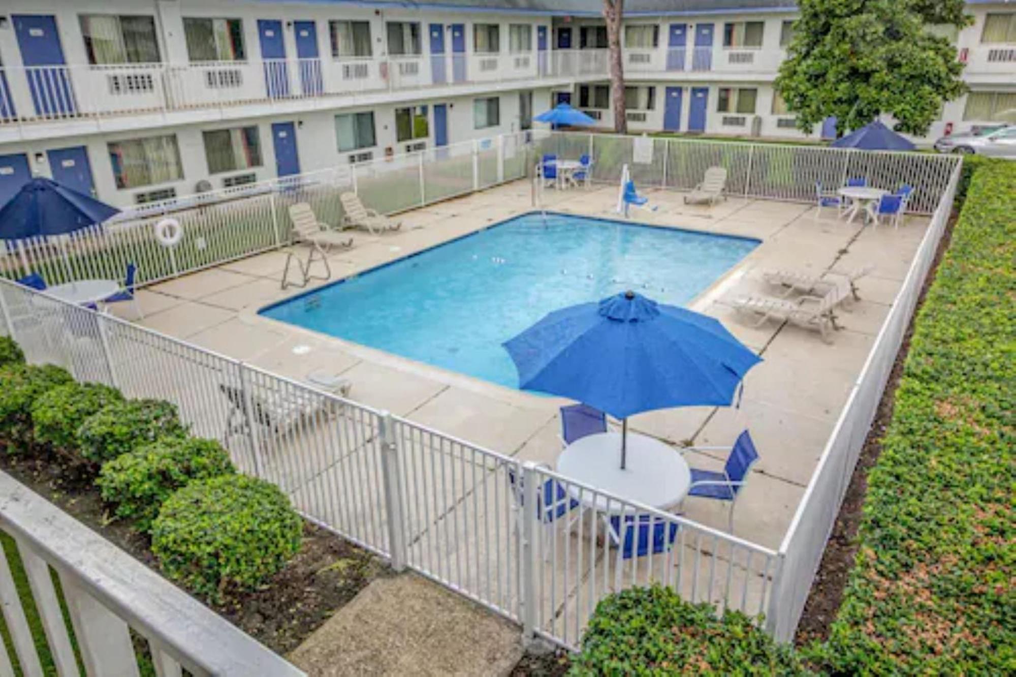 Motel 6-Conroe, Tx Exterior photo