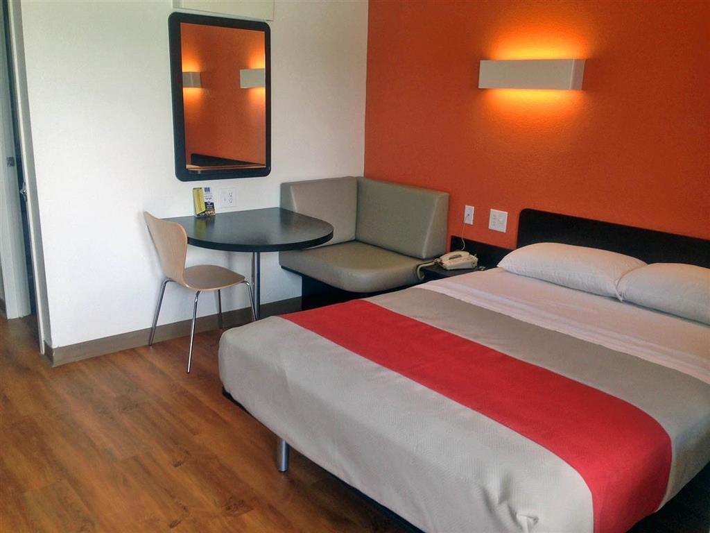 Motel 6-Conroe, Tx Room photo